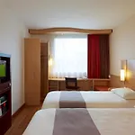 Ibis Stare Hotel