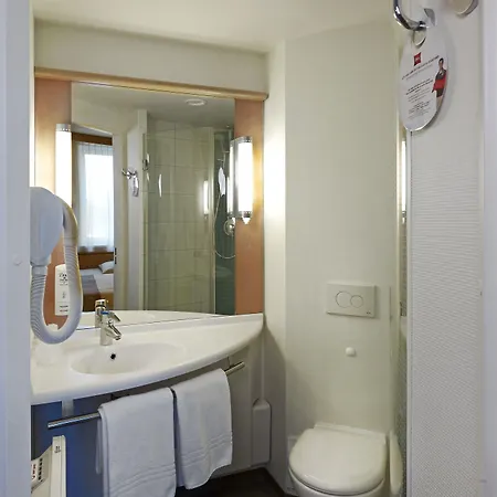 Hotel Ibis Stare
