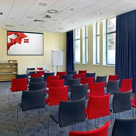 Ibis Stare Hotel 3*