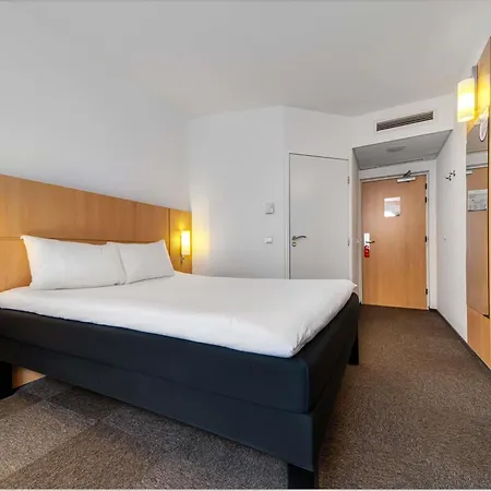 Ibis Stare Hotel
