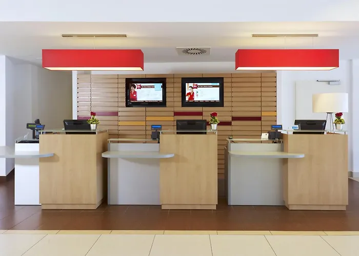 克拉科夫斯坦米莎斯托酒店 克拉科夫