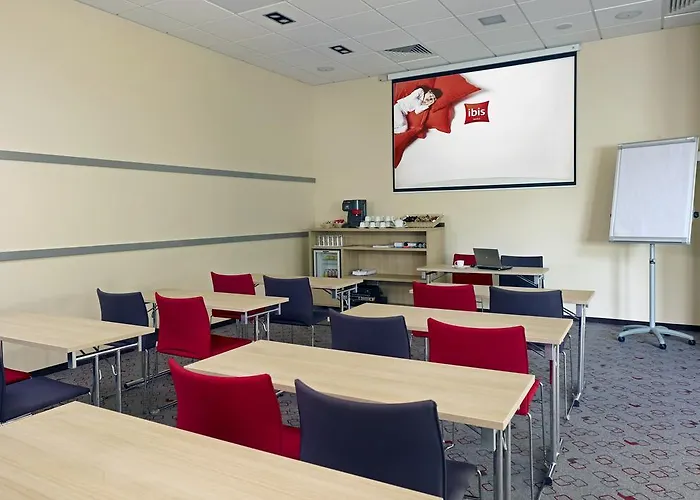 克拉科夫斯坦米莎斯托酒店 3* 克拉科夫